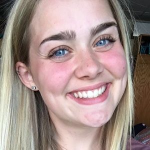 Meet your Posher, Kaylene